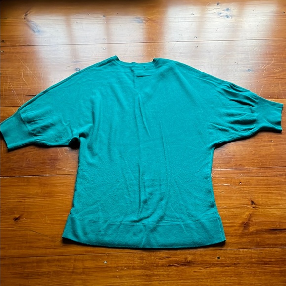 SML Design Teal V-Neck Sweater - Picture 6 of 6